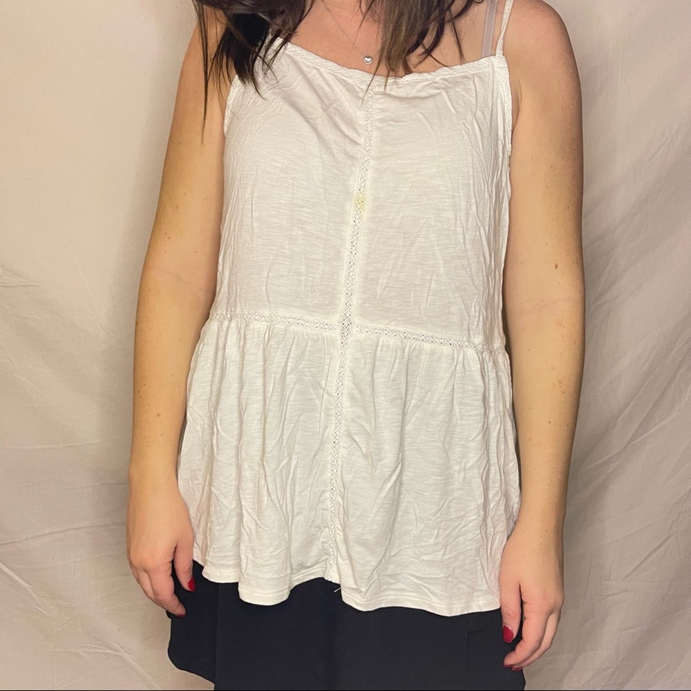 🤍 white american eagle flowy tank top 🤍